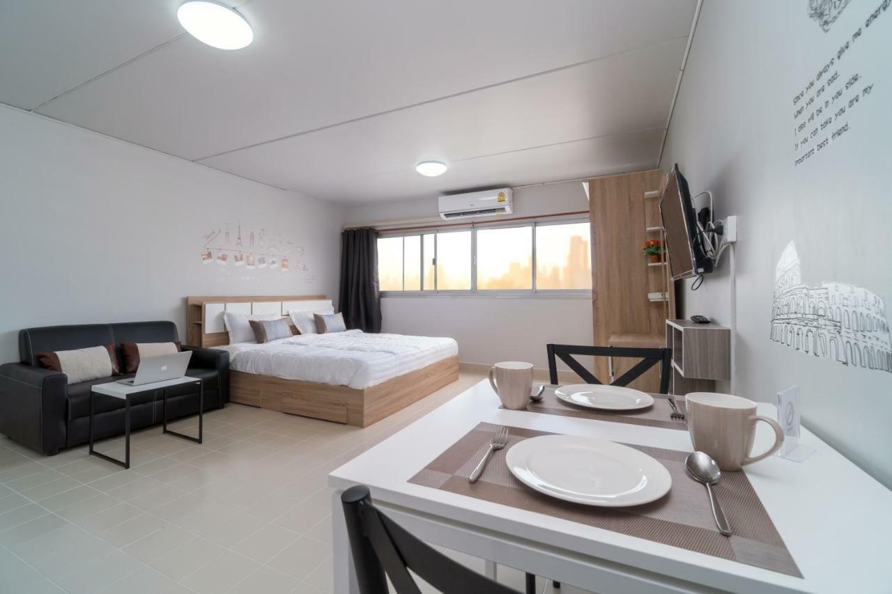 Popular Condo Muangthong By Khun Eve Nonthaburi Extérieur photo