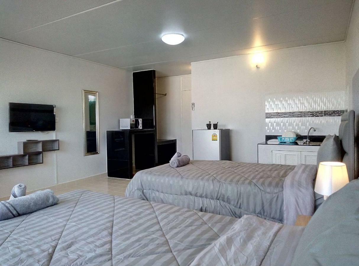 Popular Condo Muangthong By Khun Eve Nonthaburi Extérieur photo